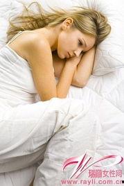 坐着睡觉图片,揭秘独特睡眠姿势的奥秘