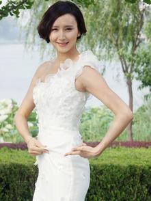 胡静个人资料,从影视明星到贤妻良母,多面人生精彩纷呈 第2张 胡静个人资料,从影视明星到贤妻良母,多面人生精彩纷呈 第2张