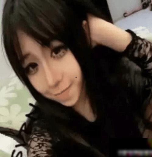 土豪砸金要求女主播,土豪砸金女主播的奢华盛宴 第2张 土豪砸金要求女主播,土豪砸金女主播的奢华盛宴 第2张