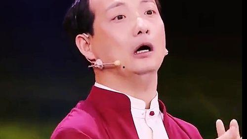 崔万志的妻子照片,美丽背后的坚韧与爱